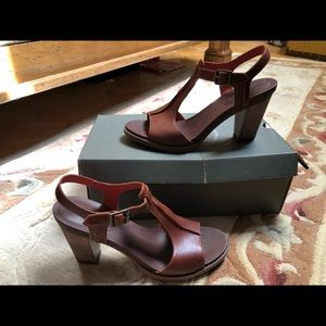 Women’s size 10 Timberland sandals